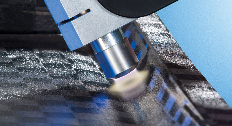 碳纤维在线等离子体处理增强与PA66的结合性能